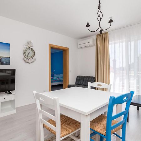 1 Bedroom Gorgeous Apartment In Mošćenička Draga Екстериор снимка