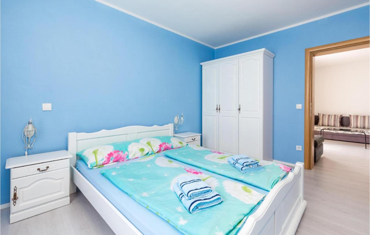 1 Bedroom Gorgeous Apartment In Mošćenička Draga Екстериор снимка
